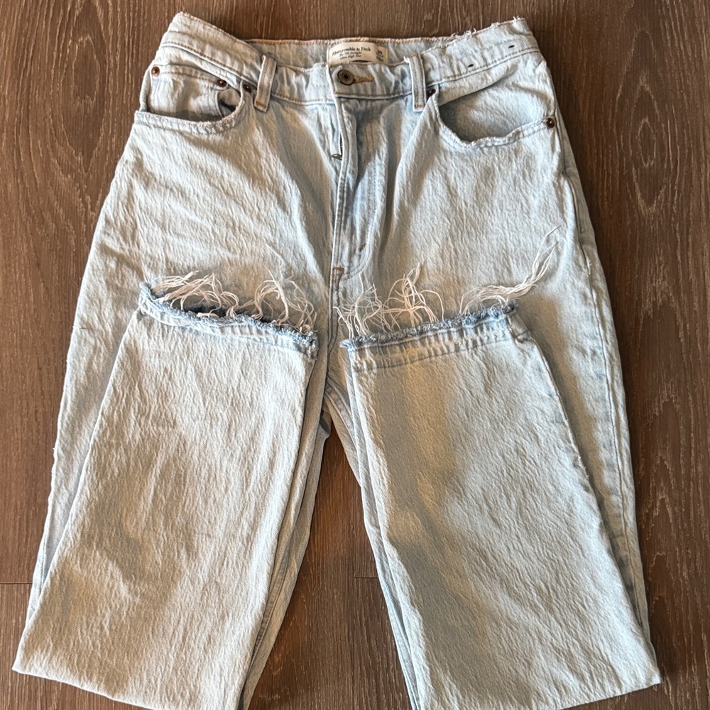 Abercrombie & Fitch 90s Ultra Straight High Rise Curve Love Size 30
